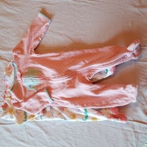 Carter's size 9 months pajamas